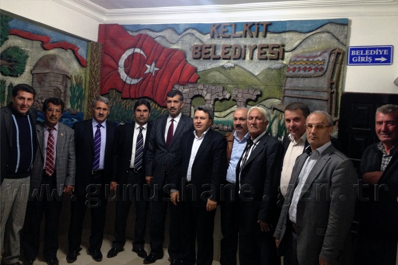 Üstün, Kelkit'te Belediye Başkanlarıyla Toplantı Yaptı 4