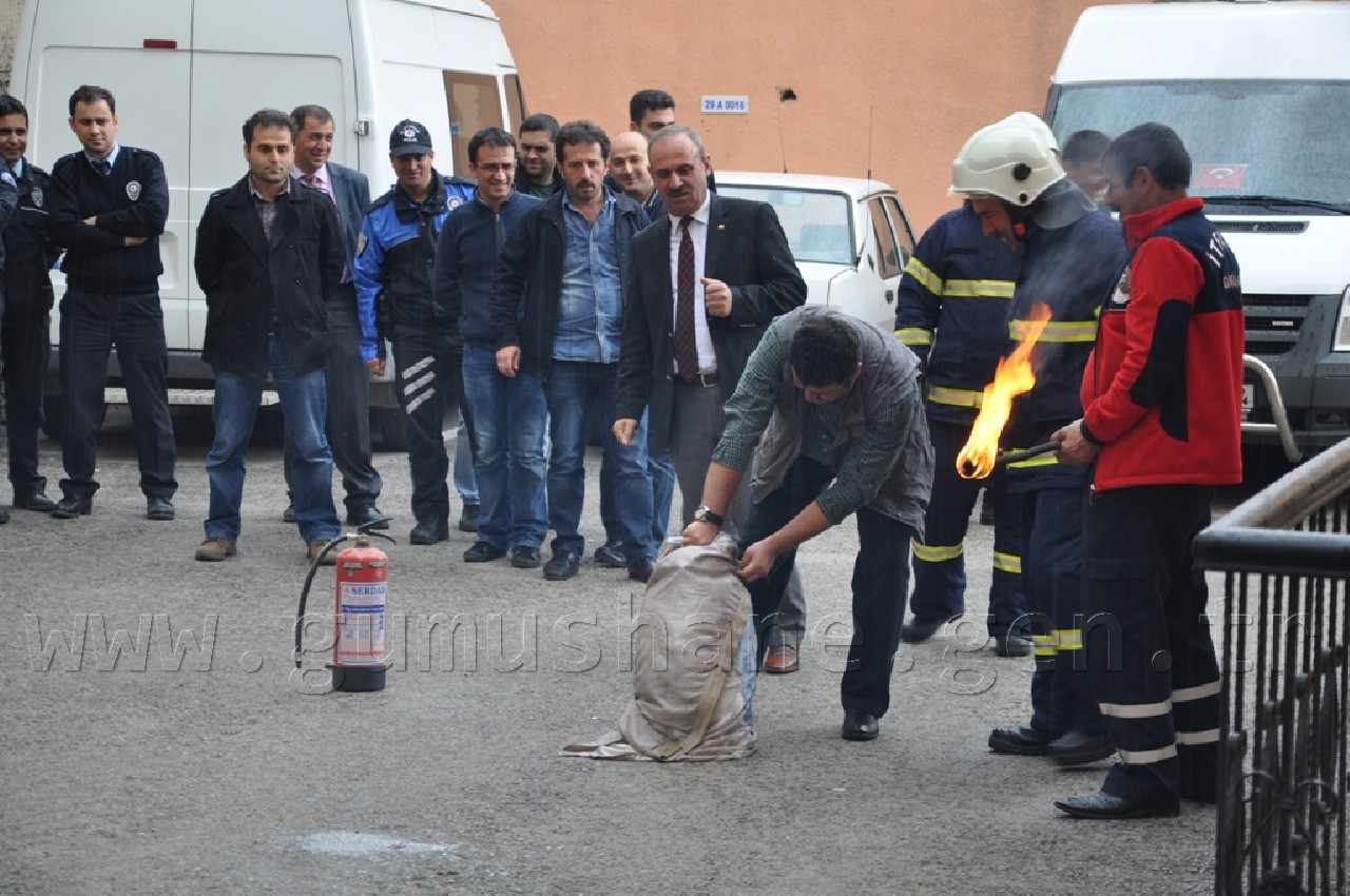 İtfaiye'nin Yangın ve Kurtarma Tatbikatları Devam Ediyor 4