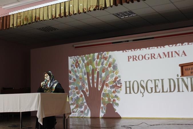 Müftülükten ‘Adalet ve Hakkaniyet Bağlamında Kadın’ programı 3