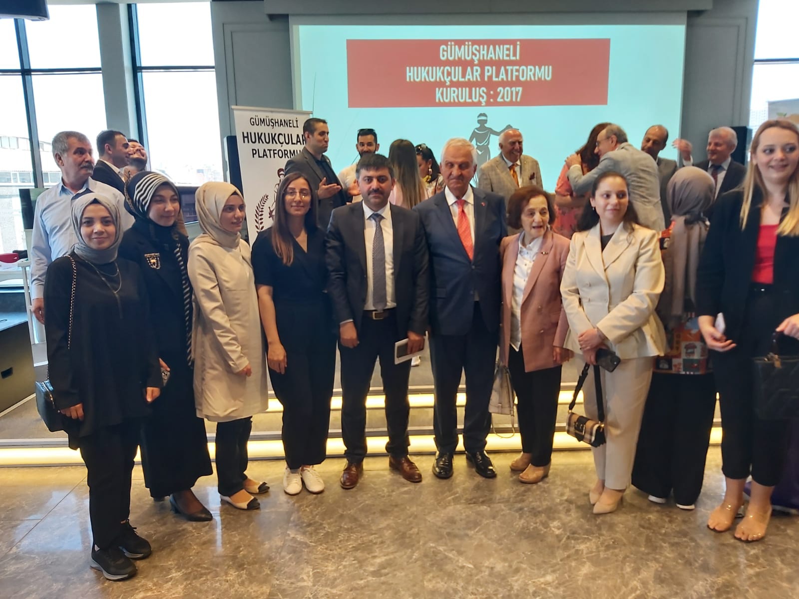 Gümüşhaneli Hukukçulardan ‘Oltan Abi’ye vefa dedi 55