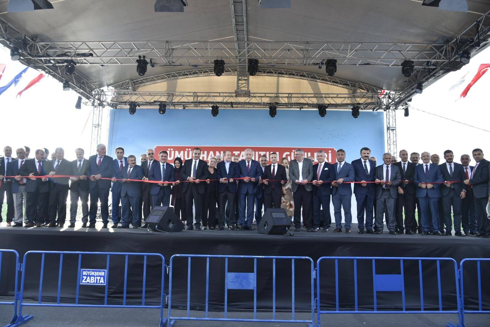 Yenikapı’da muhteşem açılış 14