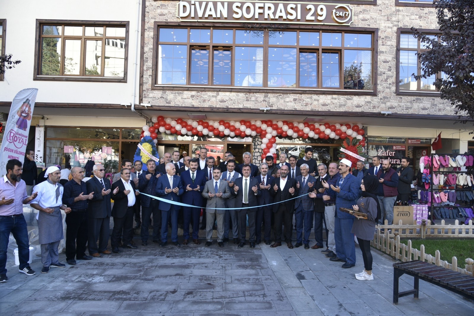 Divan Sofrası 29 açıldı 3