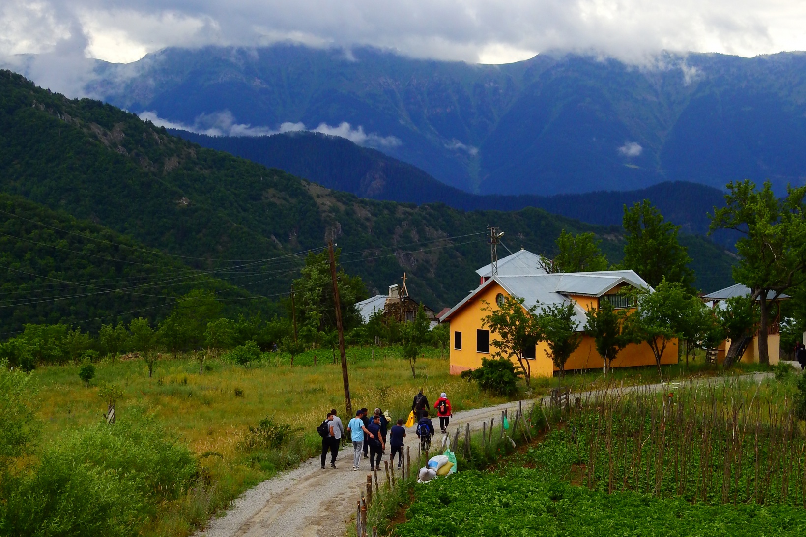 Gümüşhaneli dağcılar Kadırga Yaylasına çıkarma yaptı 8