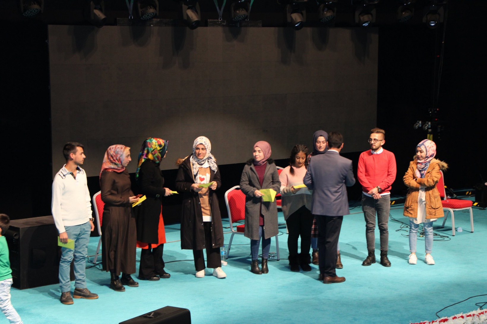 Çınaraltı söyleşilerinin konuğu Talha Bora Öge oldu 4