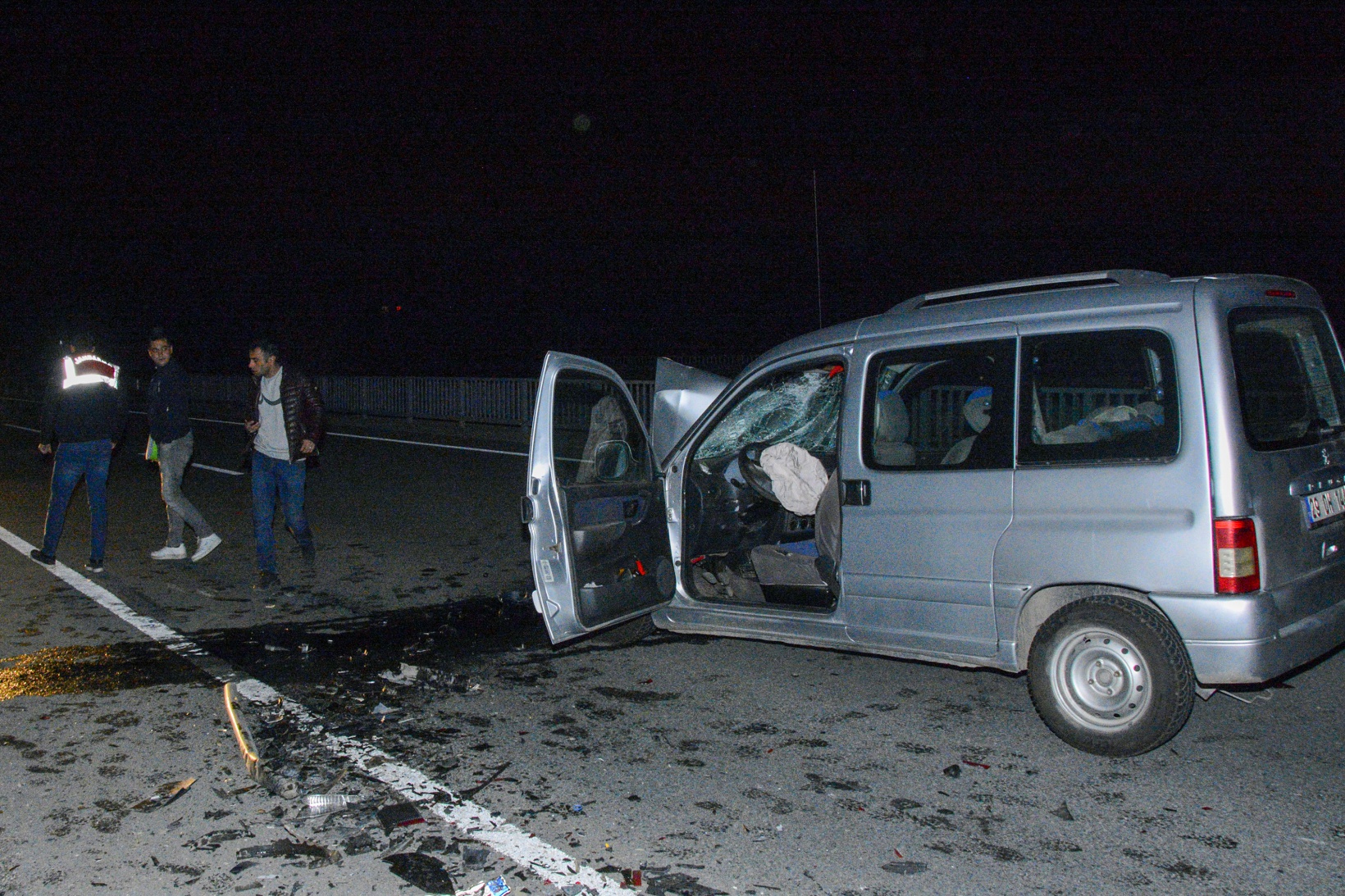 Gümüşhane’de trafik kazası: 2 yaralı 4