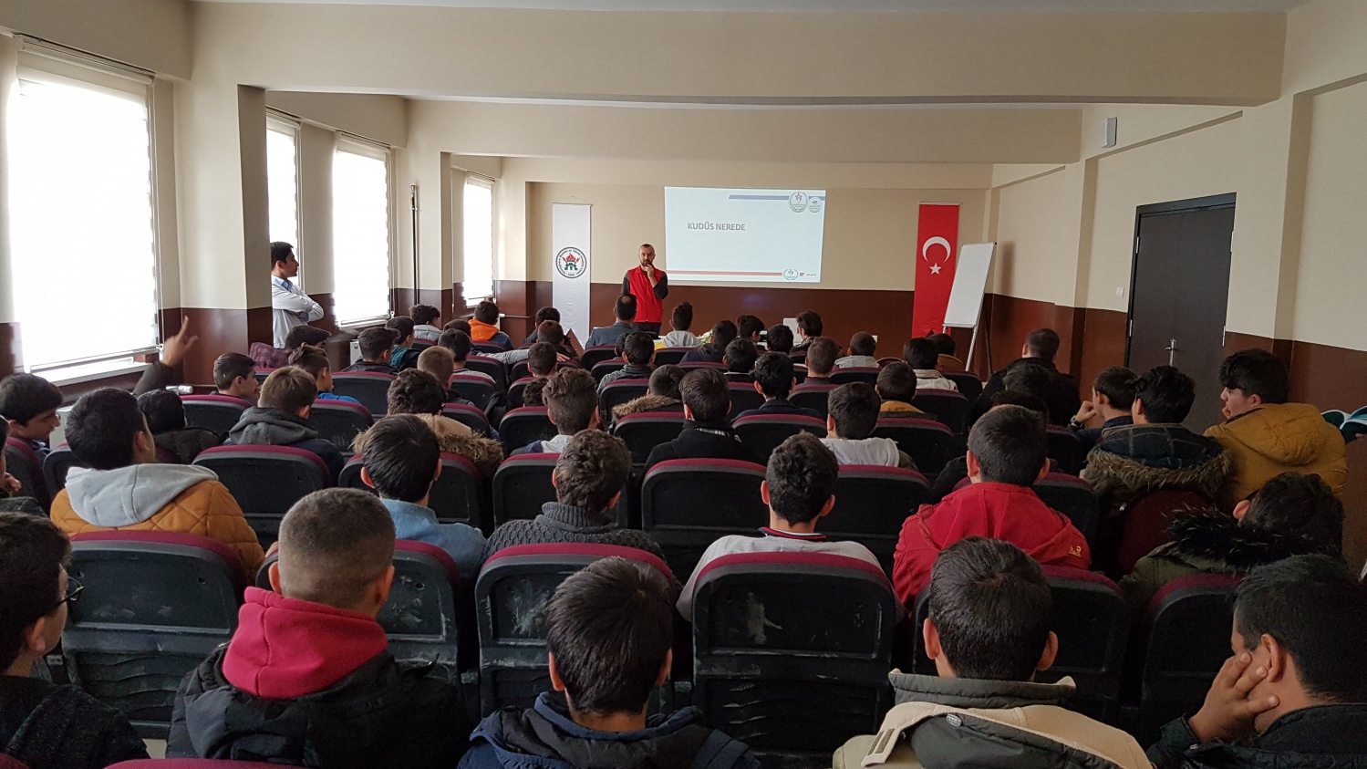 Gençlik Merkezi Kudüs’ü Anlatıyor 9