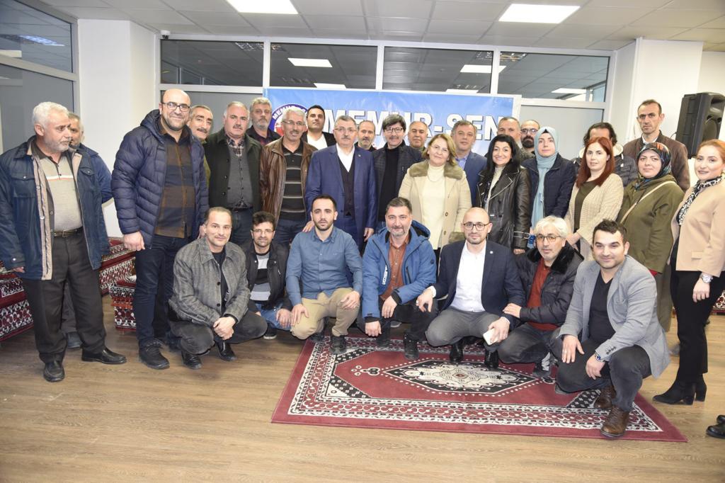 Gündoğdu, memleketinde Memur-Sen ailesiyle buluştu 1