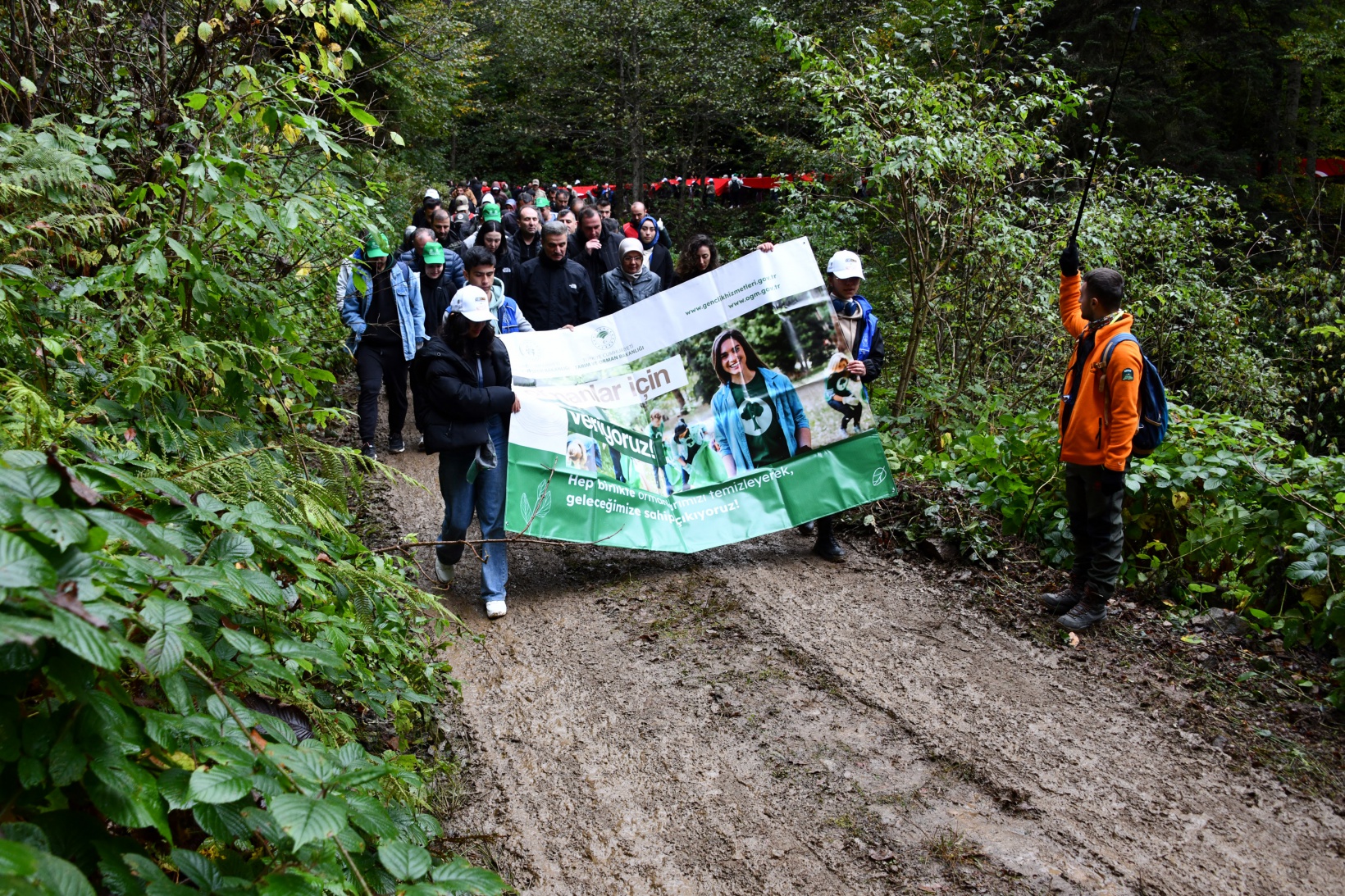 Örümcek Ormanlarında "Ormanlar İçin El Ele" etkinliği yapıldı 27