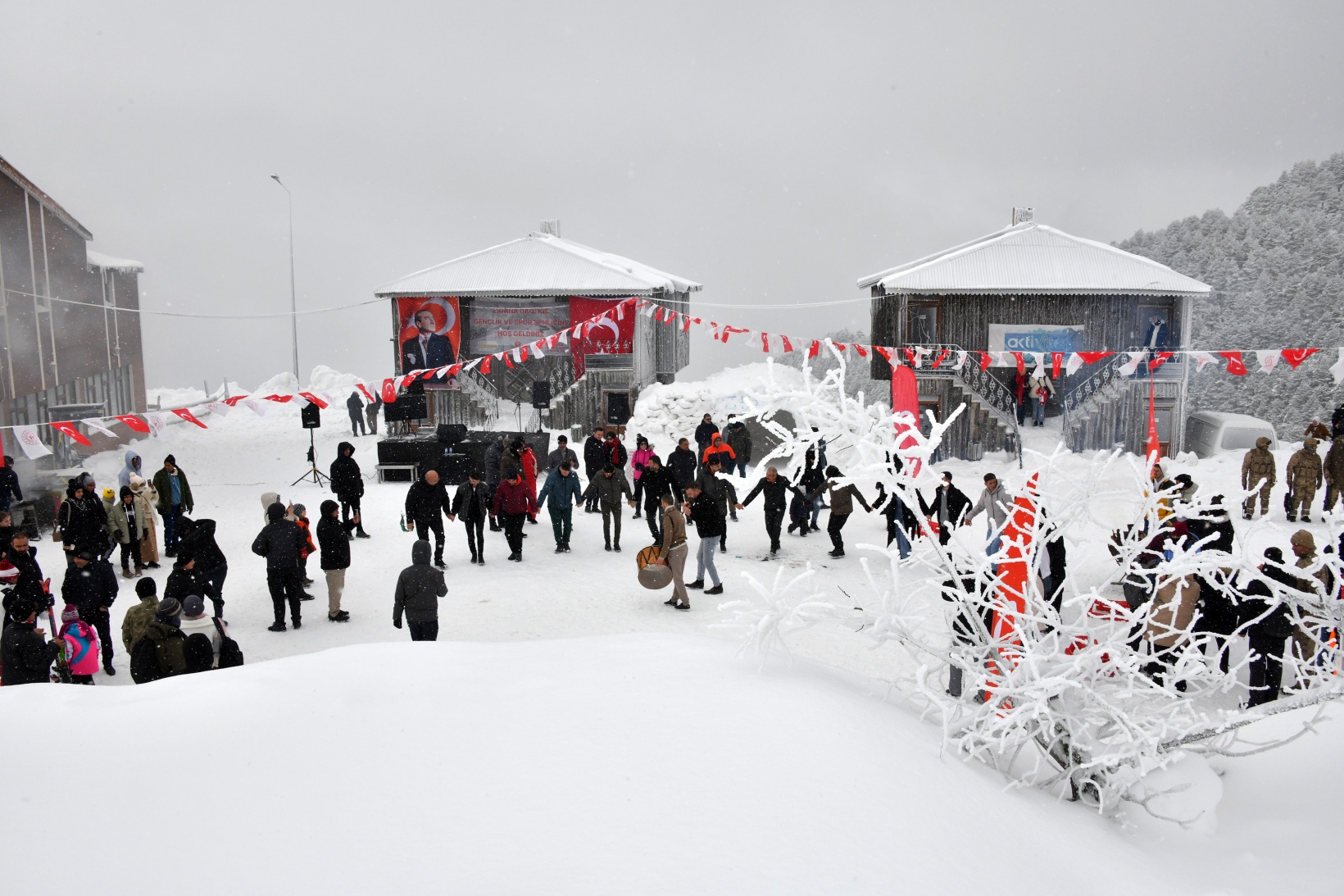 Zigana Dağında 15. Kış Şenliği coşkusu 57