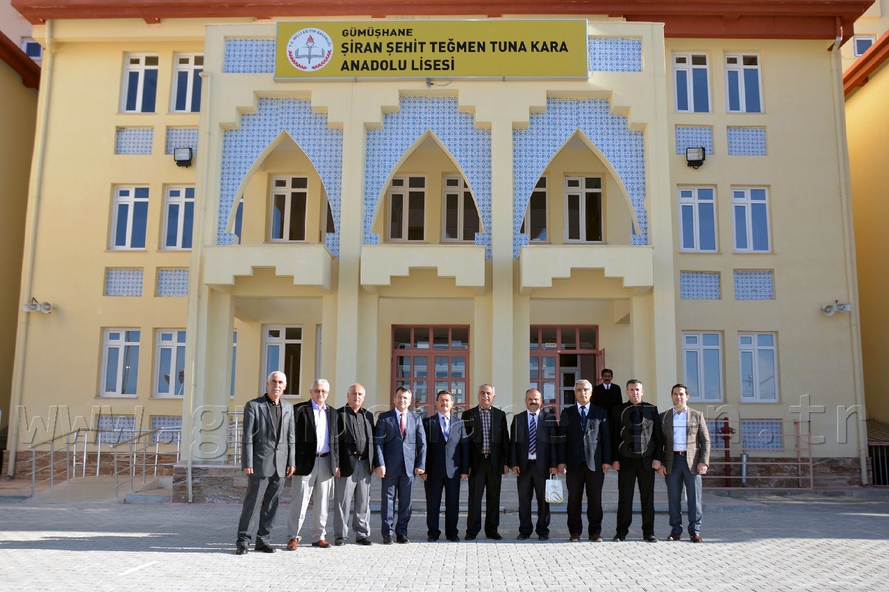 Emekli Öğretmen Şehit Oğlunun İsminin Verildiği Okulda 24 Kasımı Kutladı 4