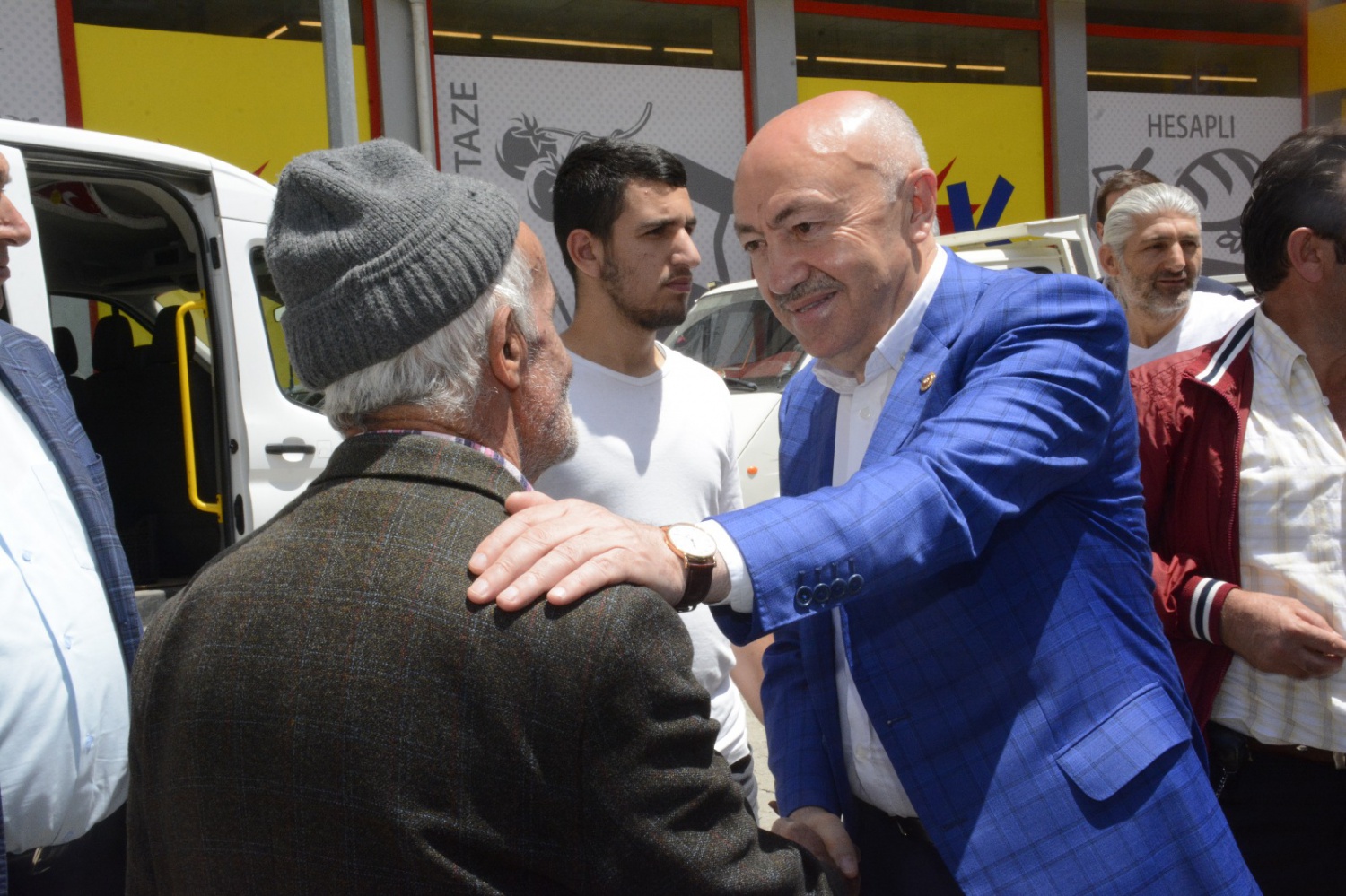 Vekiller Torul’a çıkarma yaptı 3