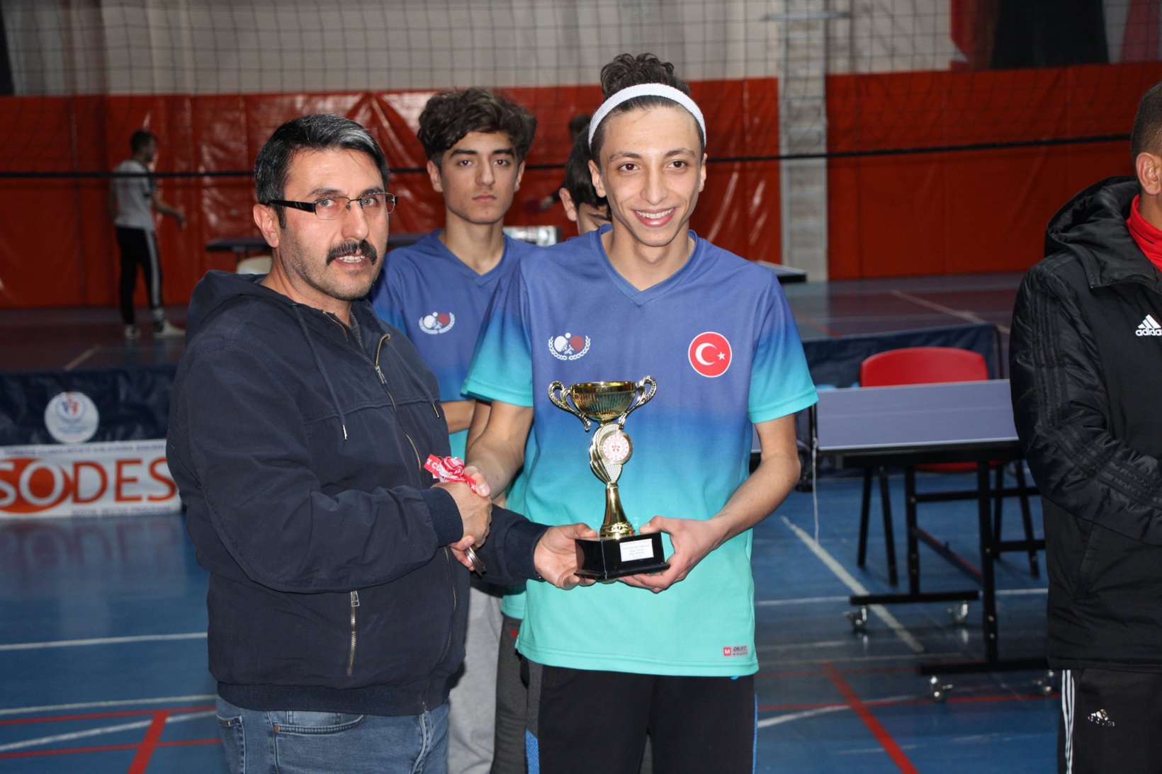 Masatenisi müsabakaları sona erdi 3