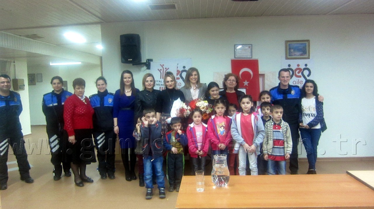 Sevgi Evlerinde Konferans 1