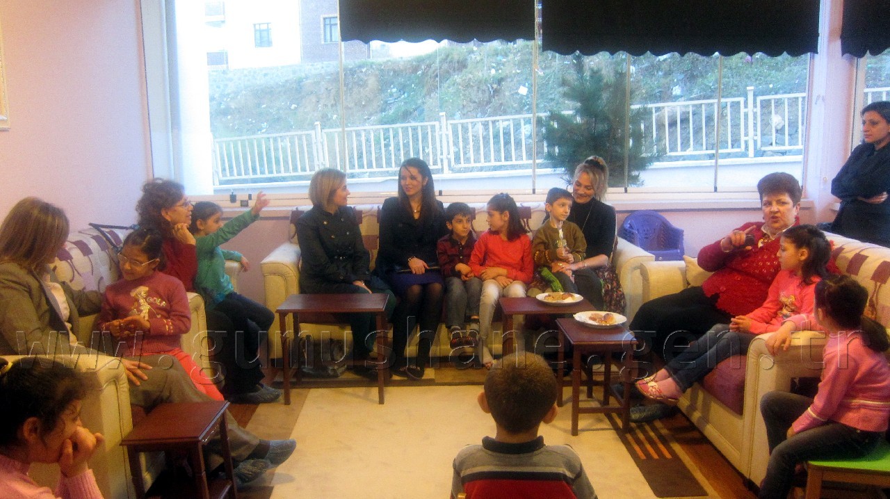 Sevgi Evlerinde Konferans 2