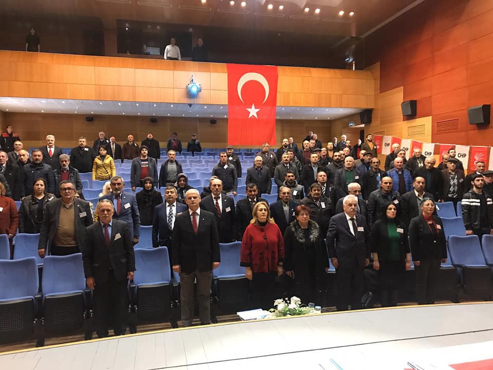 CHP’de il kongresi yapıldı, Ağaç yeniden başkan oldu 2