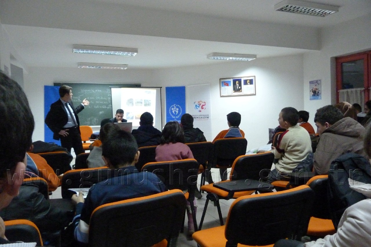 Gençlere Afet ve Acil Durum Bilinçlendirme Eğitimi  1