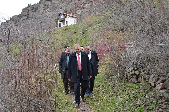 Vali Yavuz’dan Ziyaretler 12