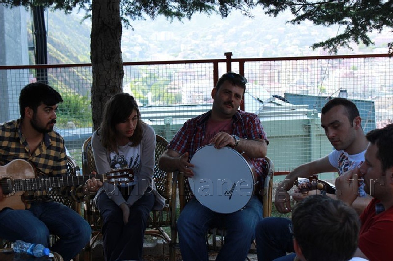 Gençlik Merkezi Üyeleri Piknikle Stres Attı 6