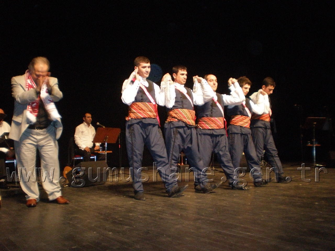 Polat'tan 3 Saatlik Sahne Performansı 2