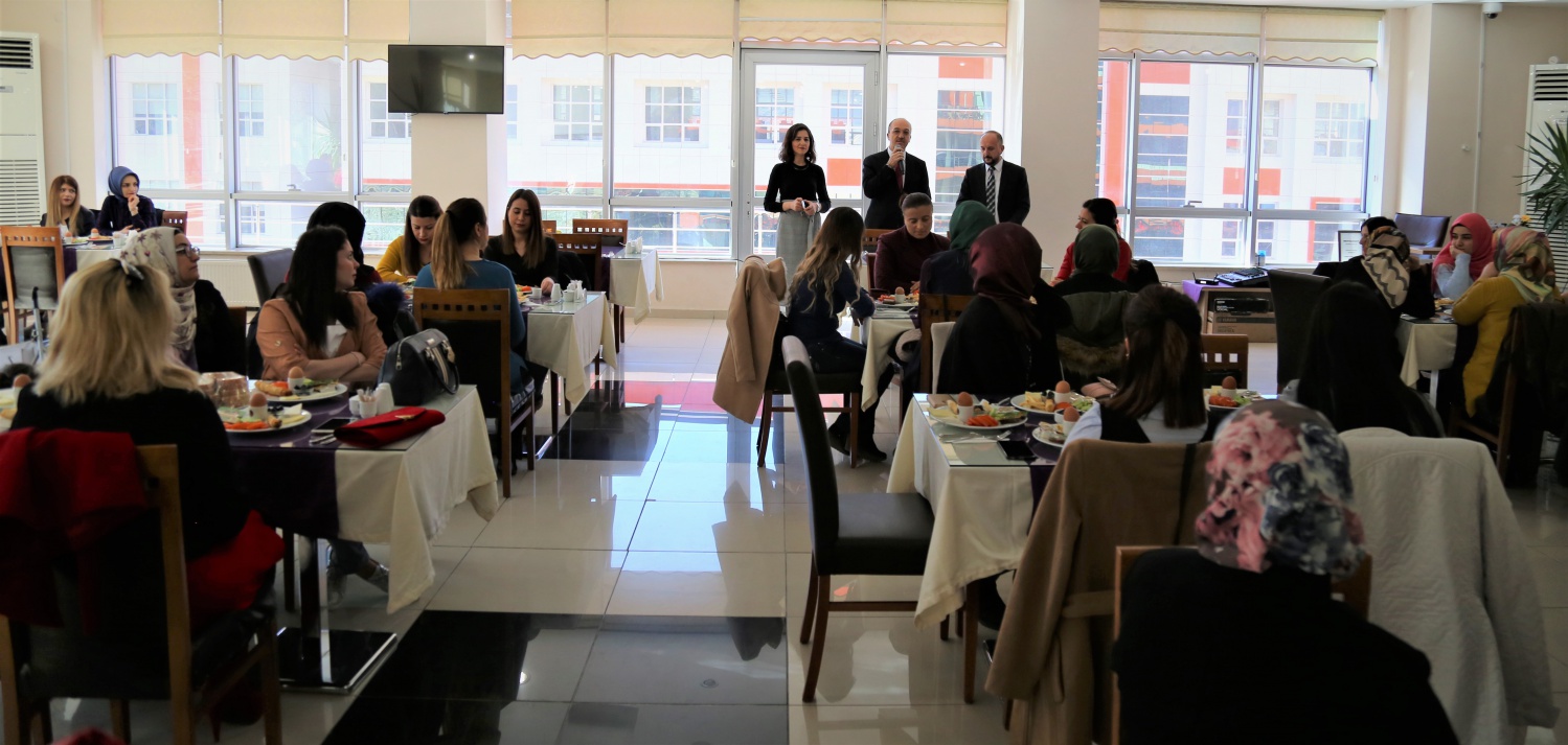 8 Mart Dünya Kadınlar Günü GÜ’de kutlandı 1