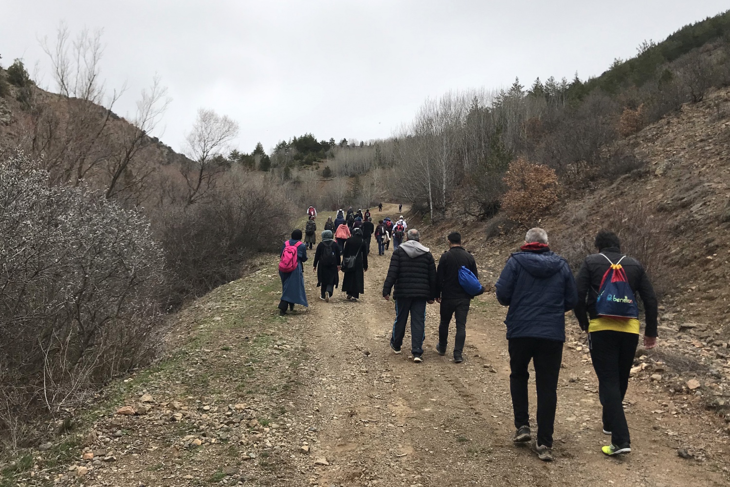 Gümüşhaneli dağcılardan Kelkit’te bahar yürüyüşü 14