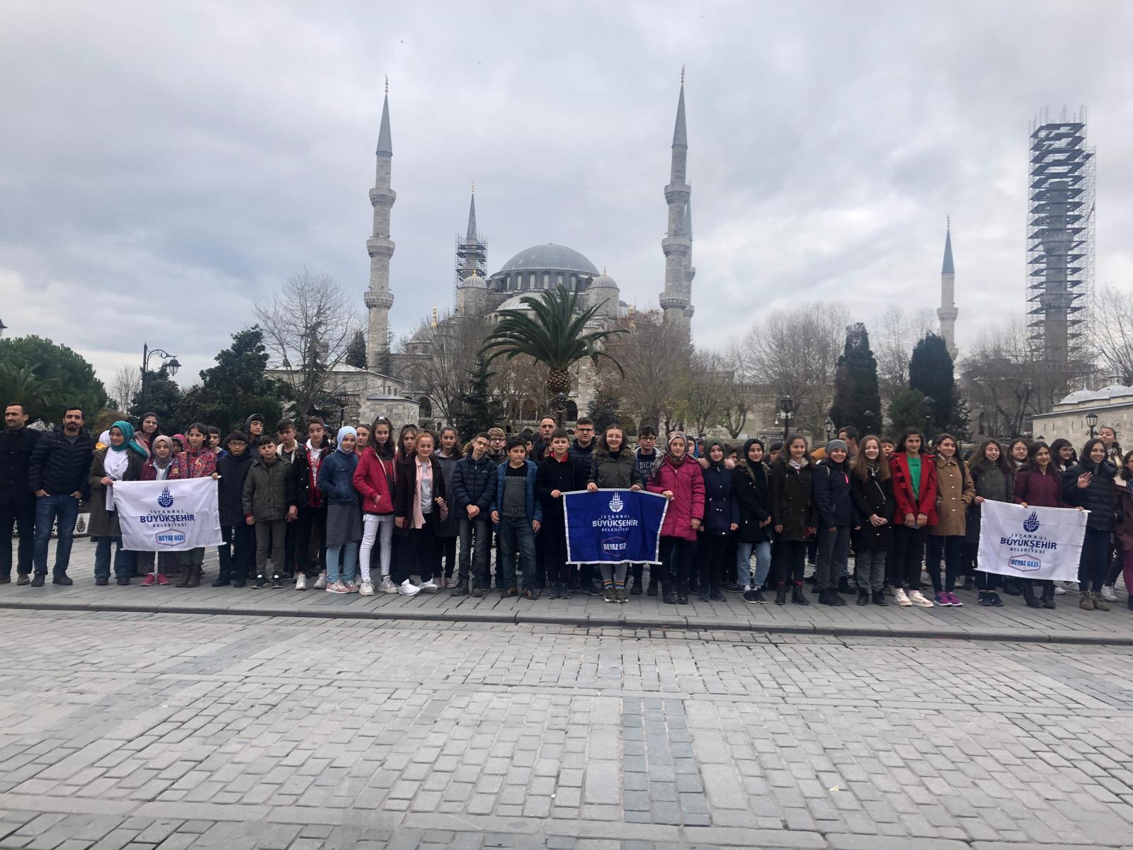 İstanbul’dan Gümüşhaneli çocuklar geçti 17