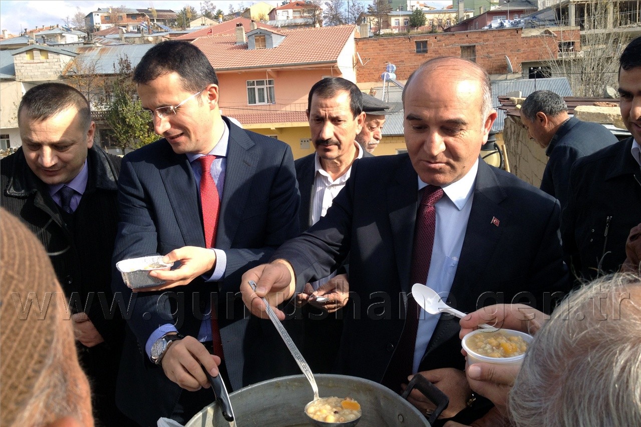 Köse'de Aşure ve Öğretmenler Günü Kutlandı 2