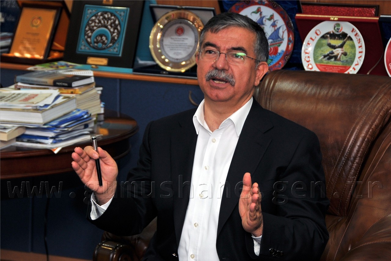 Milli Savunma Bakanı İsmet Yılmaz Gümüşhane'de 4