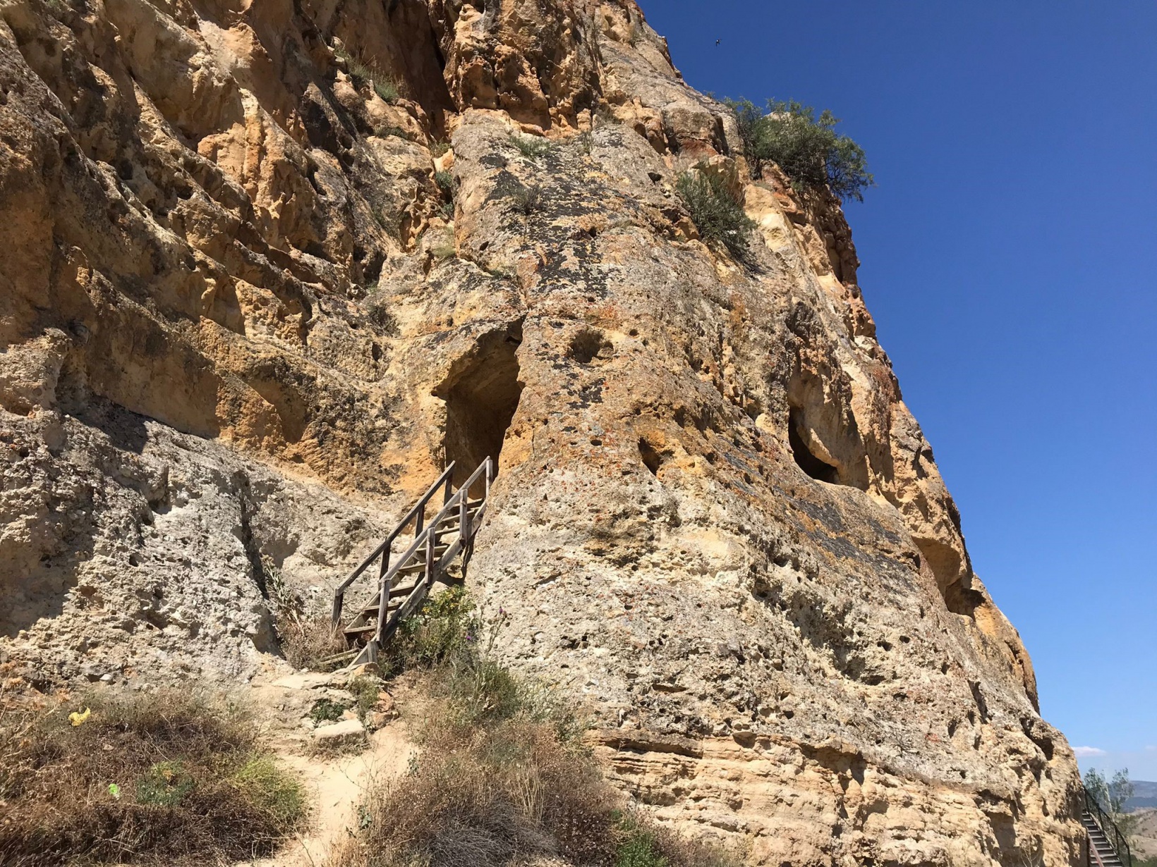 Gümüşhane’nin Sümela’sı: Çakırkaya Manastırı 9