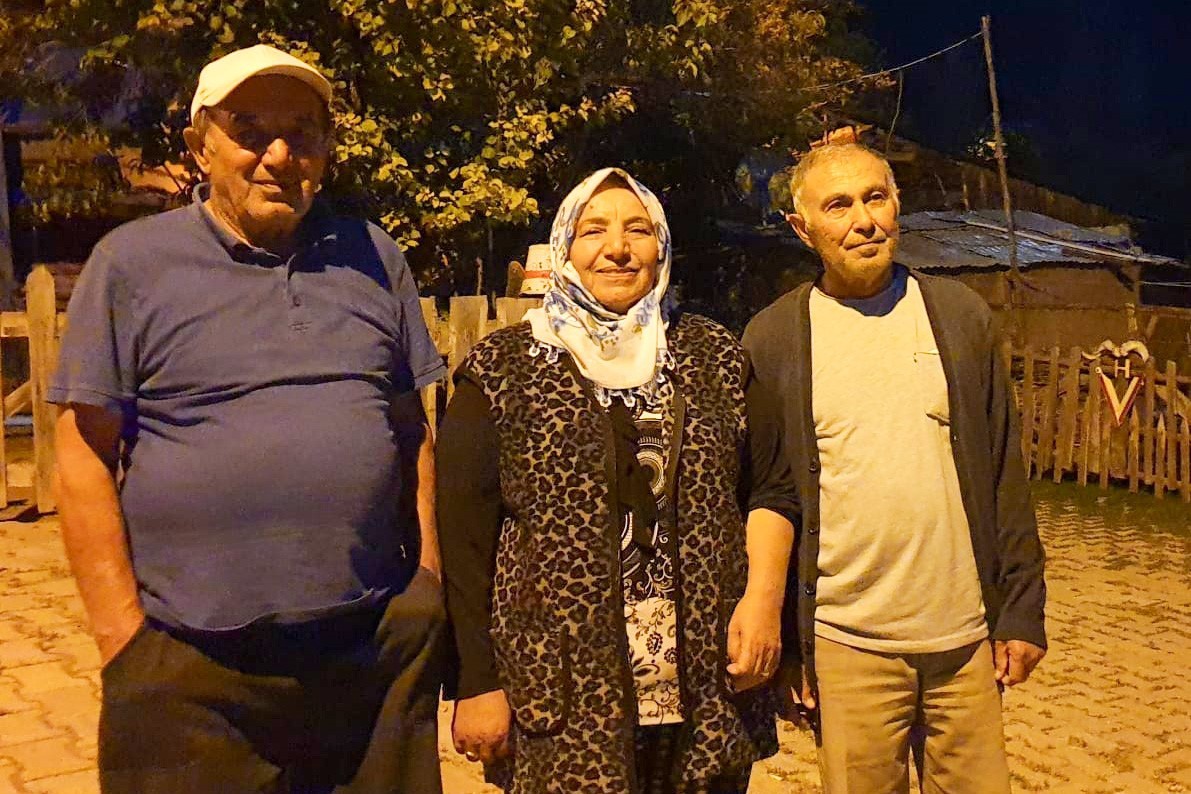 Gözyaşlarıyla son yolculuklarına uğurlandılar 3