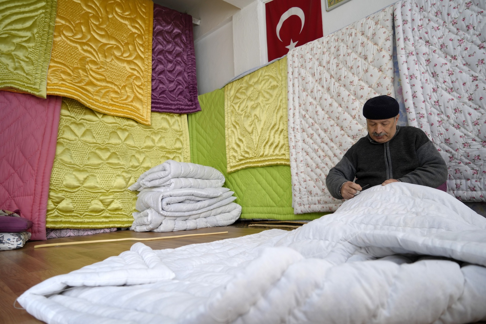 52 yıldır yorgancılık yapıyor 7