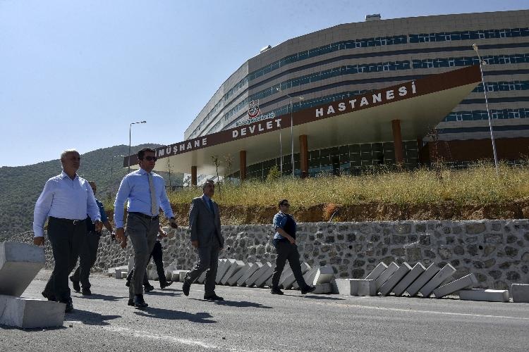 Vali Memiş’ten hastane yolu müjdesi 1