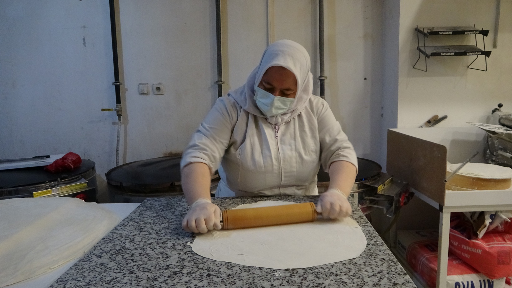 Bir merdaneyle başladı, şimdi siparişlere yetişemiyor 1