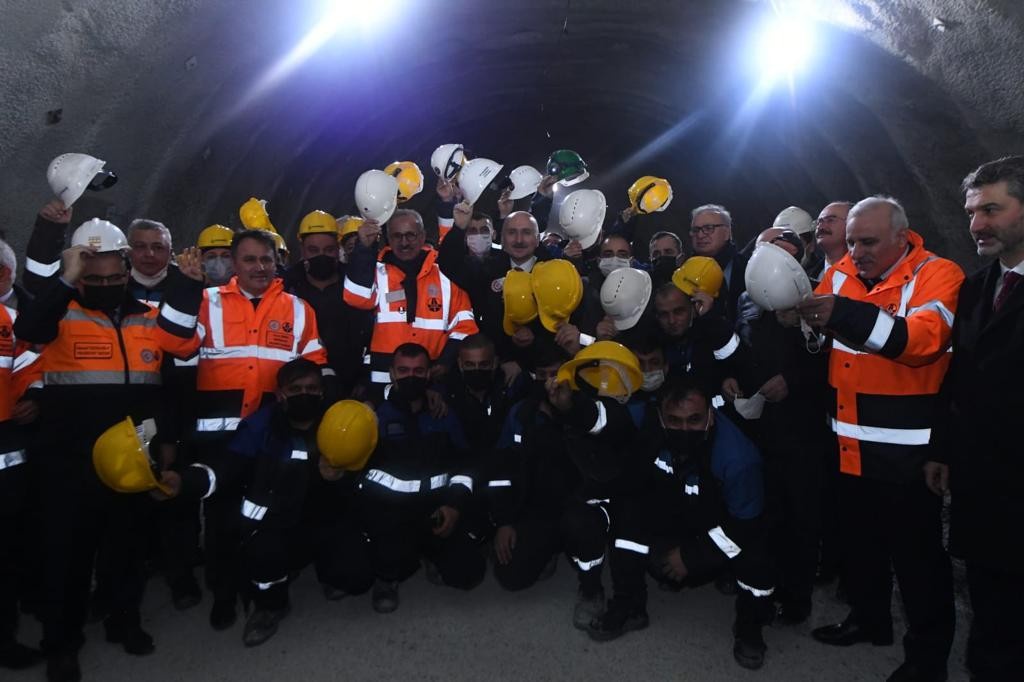 Zigana tünelinde ışık görme töreni düzenlendi 5