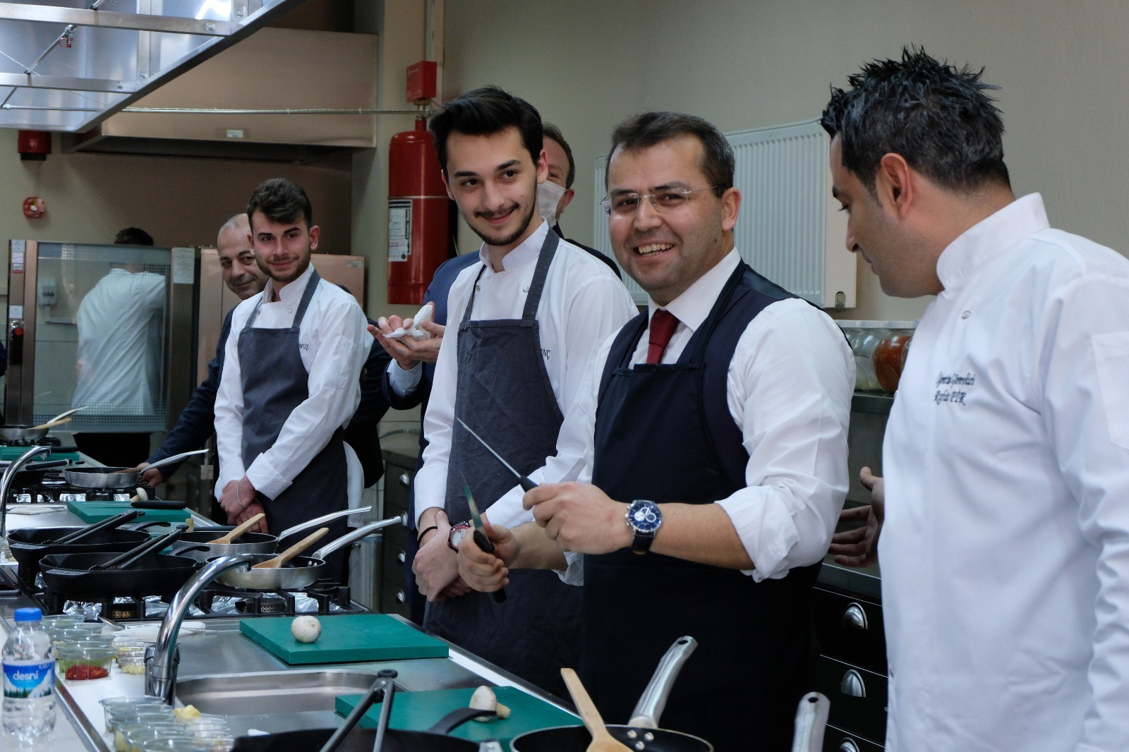 Gümüşhane protokolü mutfakta 14