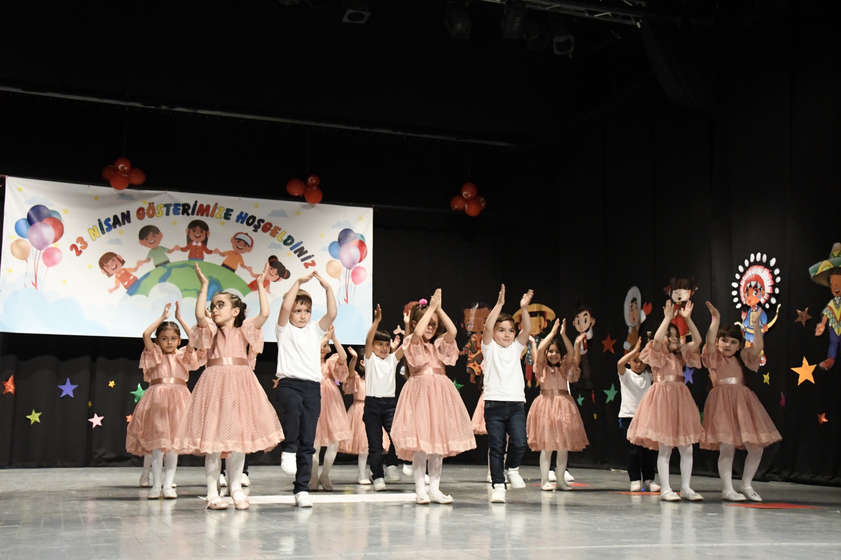 23 Nisan'a coşkulu kutlama 6