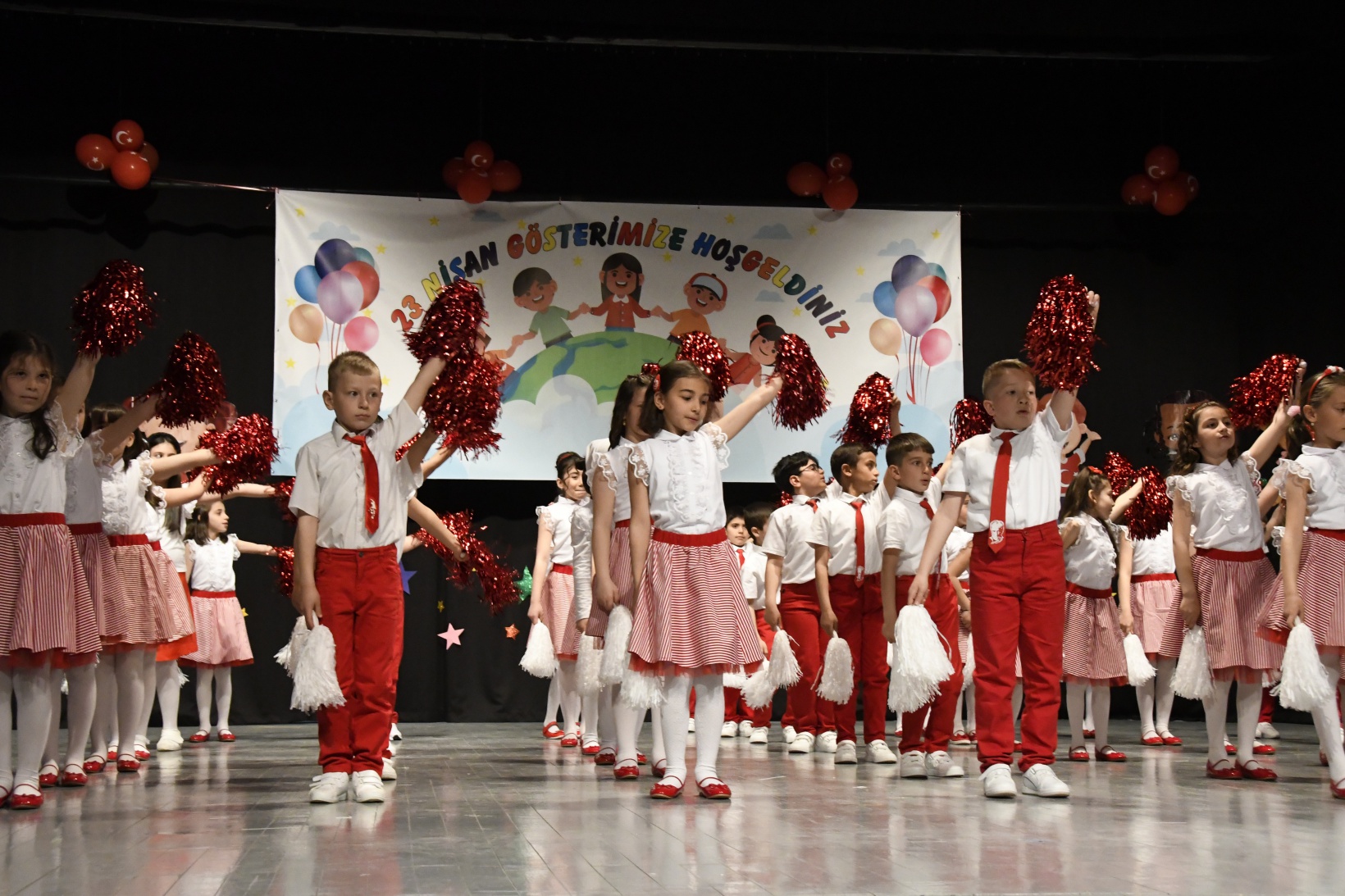 23 Nisan'a coşkulu kutlama 11