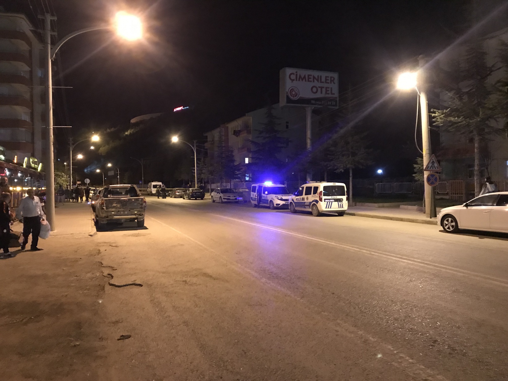 Gümüşhane’de şüpheli paket alarmı: Trafik çift yönlü kapatıldı 9