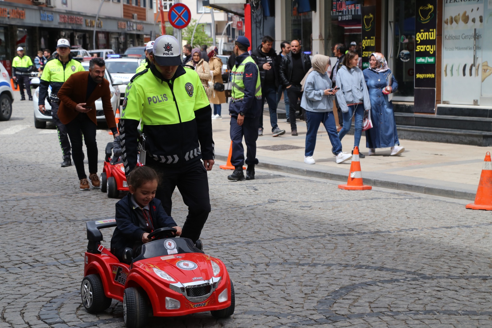 Gümüşhane’de "Yayalar İçin 5 Adımda Güvenli Trafik" uygulaması yapıldı 2