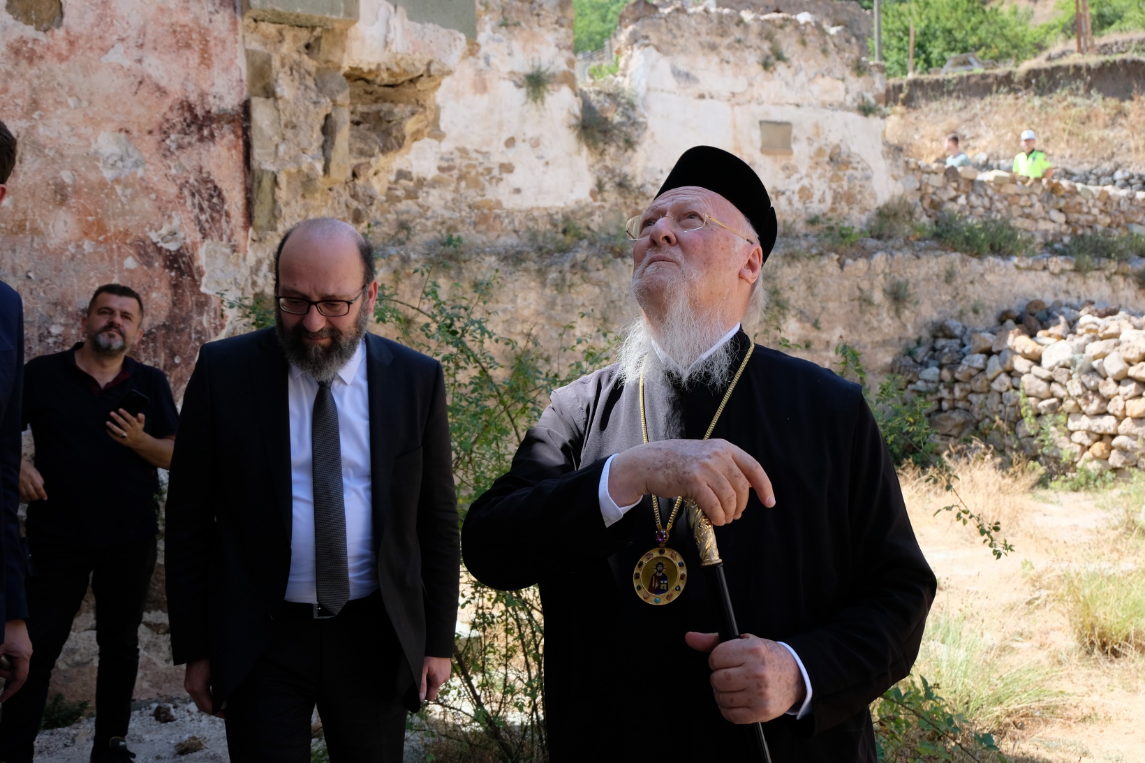 Fener Rum Patriği Bartholomeos Süleymaniye mahallesinde 17