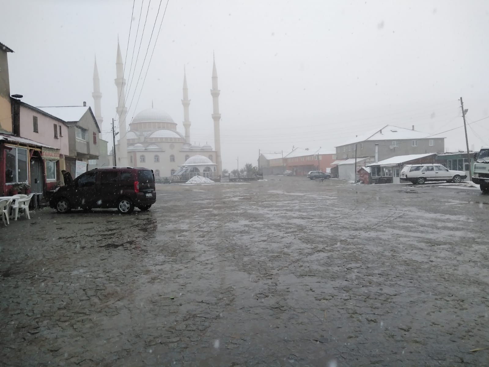 Gümüşhane'nin yüksekleri beyaza büründü 2