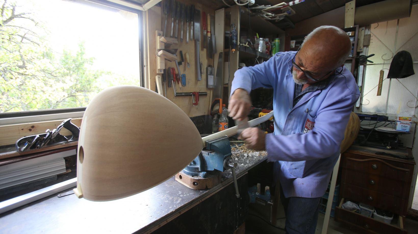 Bağlama çalmayı öğrenmeden bağlama yapmayı öğrendi 5