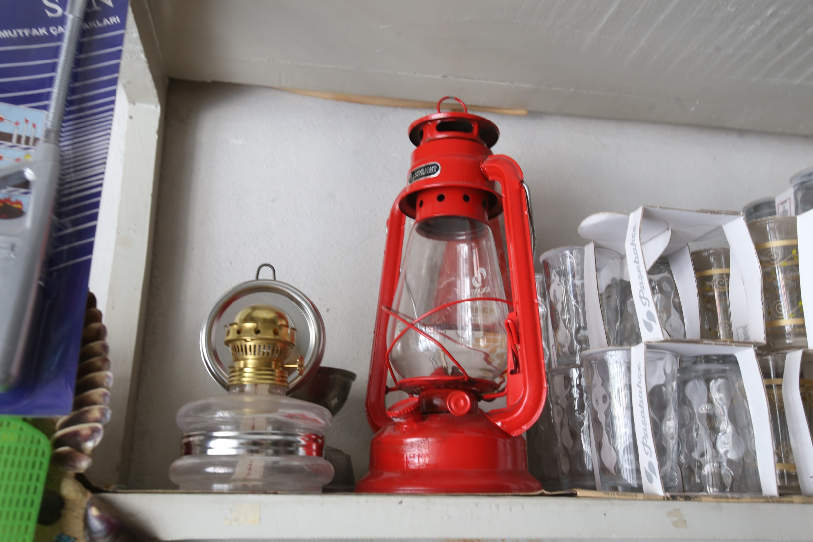 Bu dükkana gelenler hiçbir şey alamadan dönüyor 7