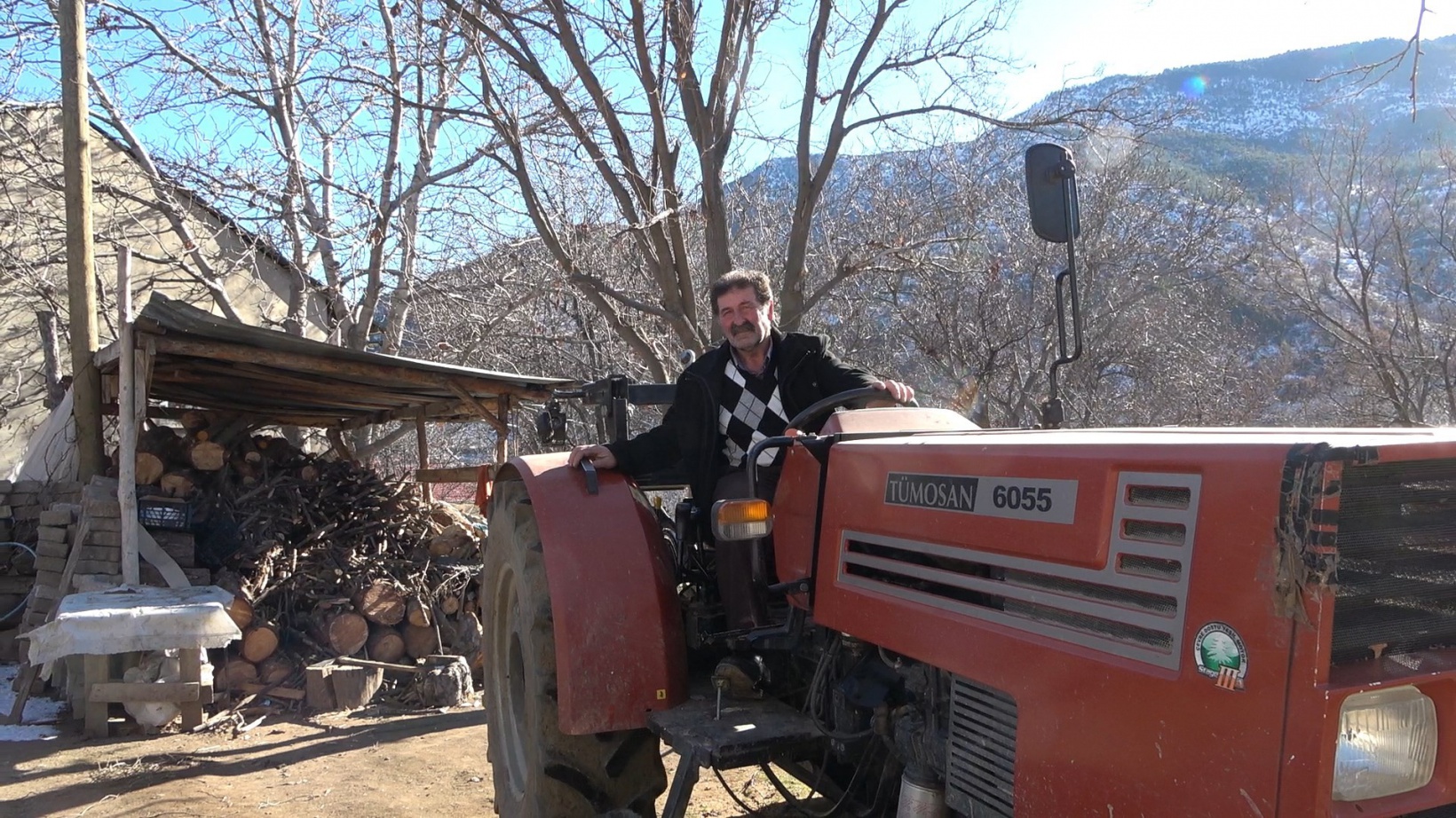 Garajdan çıkarmadığı traktörüne 720 kilometre ötede hız cezası yedi 4