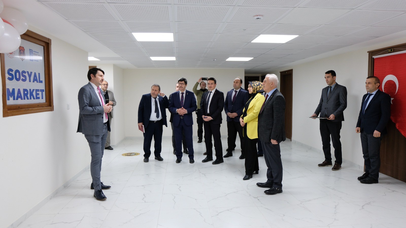 İhtiyaç sahibi eski hükümlülere Sosyal Market ile yardım sağlanıyor 1