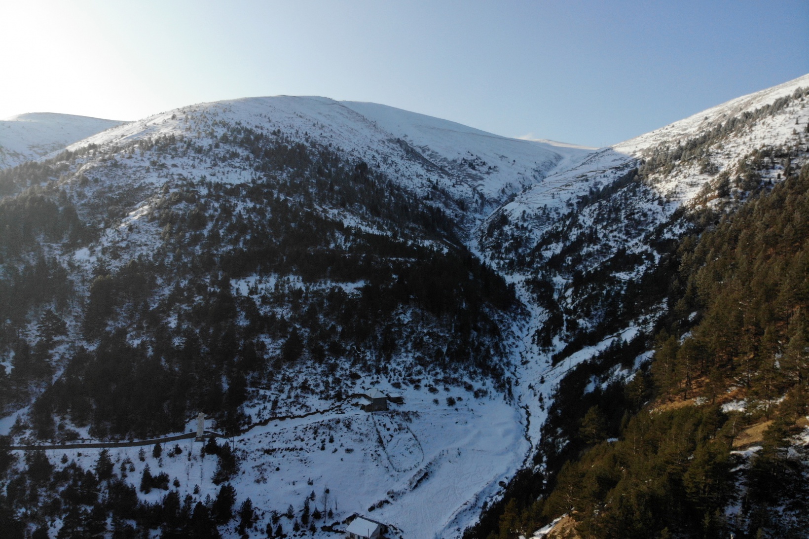 Zigana’da yaşanan çığ felaketinin 14. yılında Zigana Dağı karsız kaldı 4