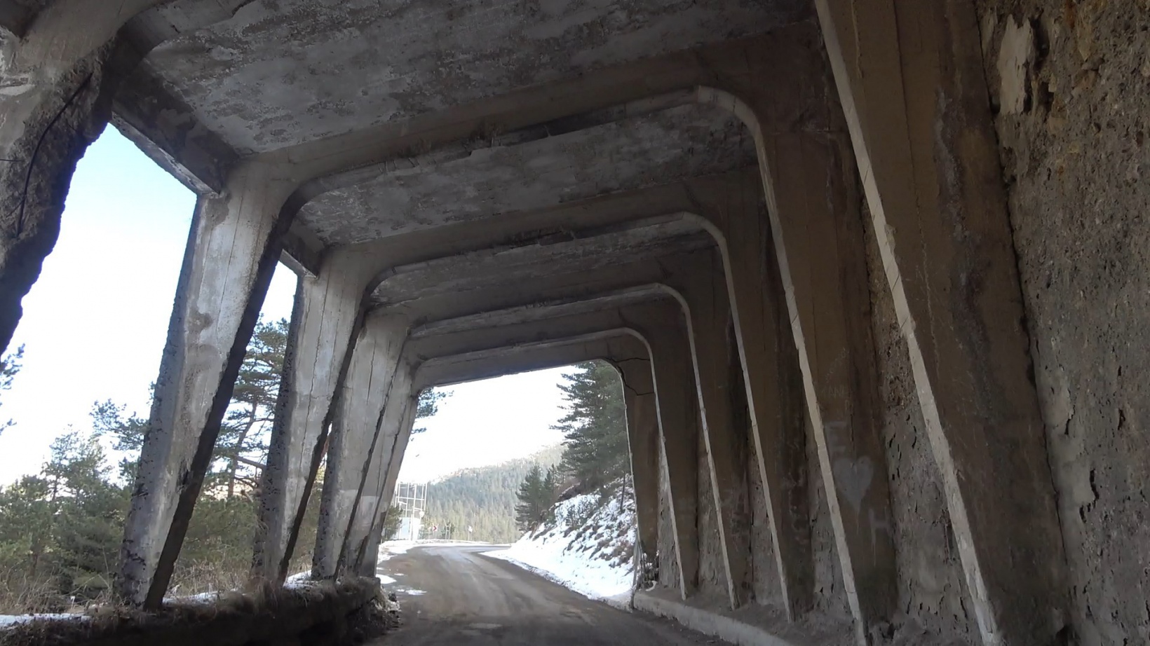 Zigana çığ tüneli aslına uygun olarak tekrar inşa edilecek 10