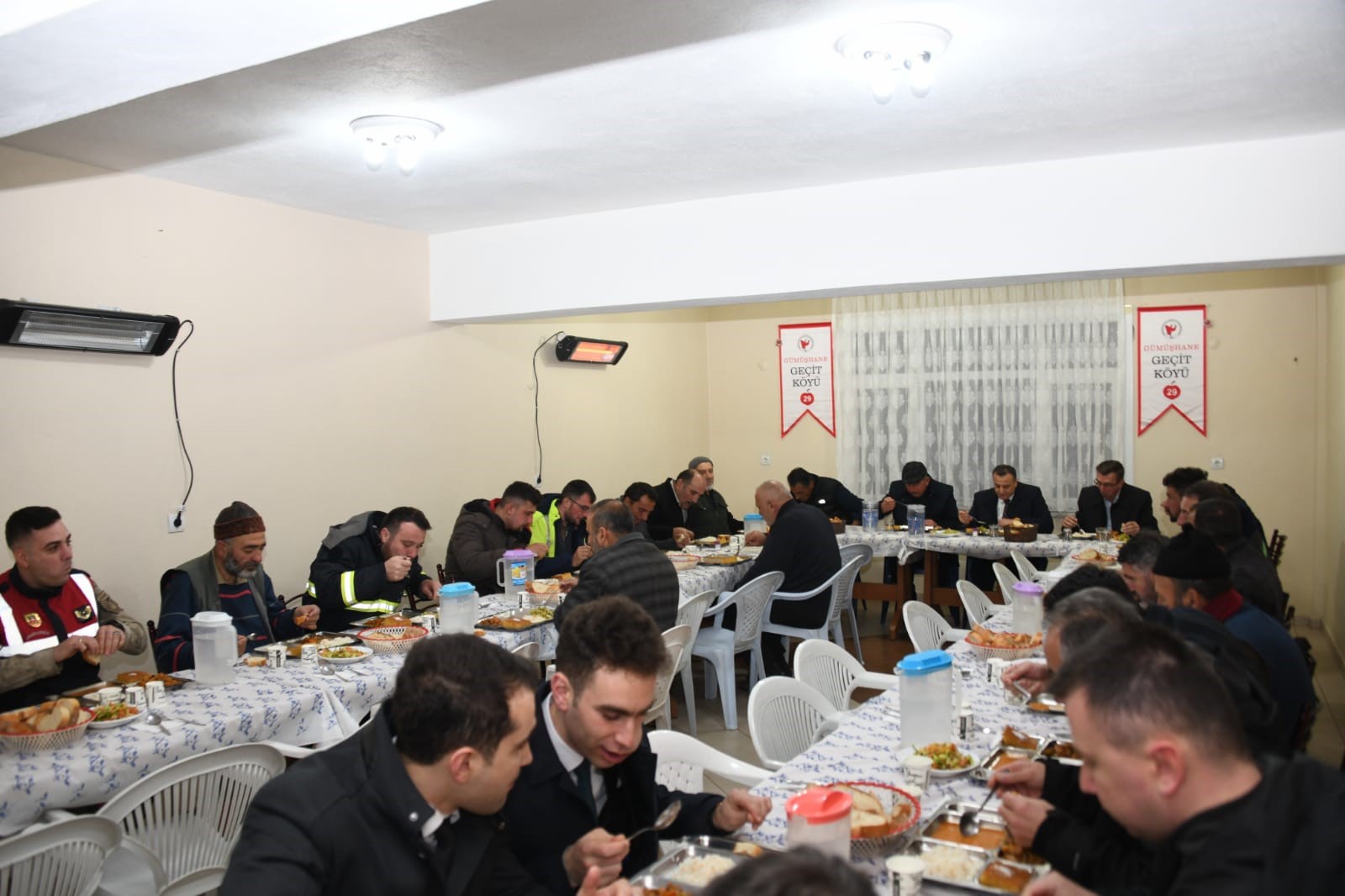 Geçit köyünde iftar geleneği 15 yıldır sürüyor 2