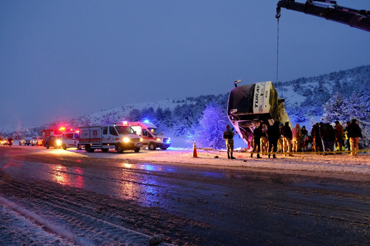 Zorlu son yolculuğuna uğurlandı 5