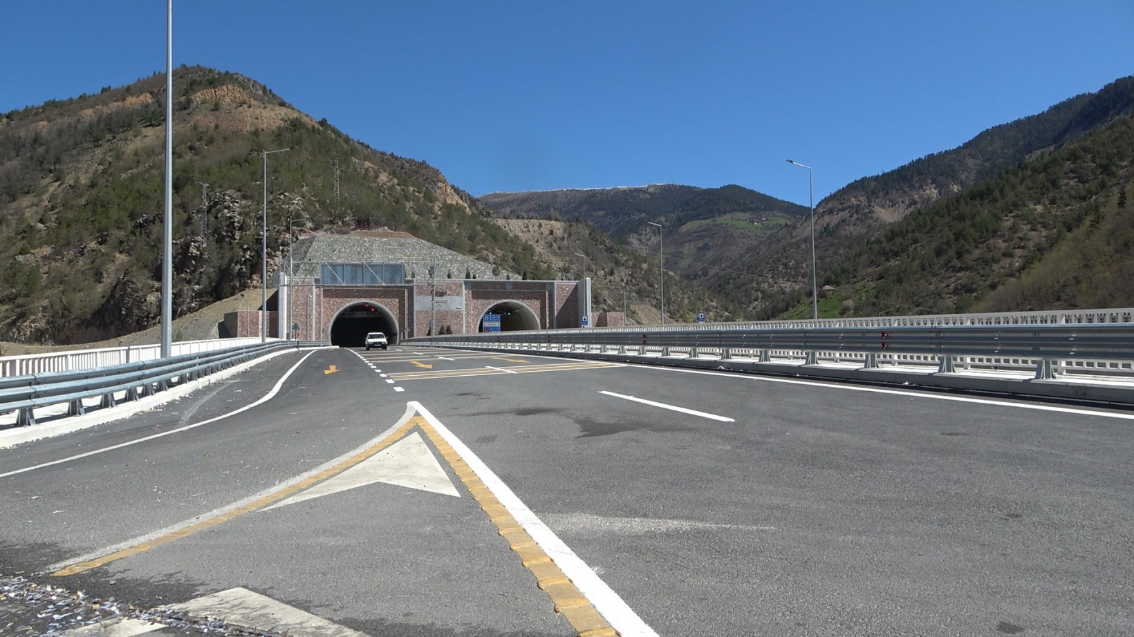 Yeni tünelle Zigana’nın çilesi bitti 6